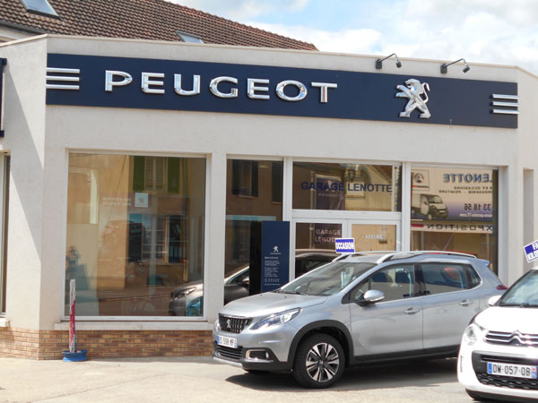 Faade du garage Peugeot Lenotte prs de Meaux (77)